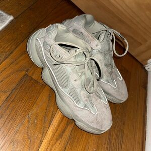 Yeezy 500 Used